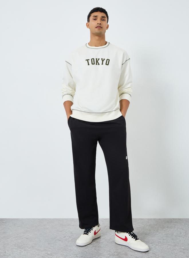 Styli Men Black Embroidered Fleece Joggers - Image 2